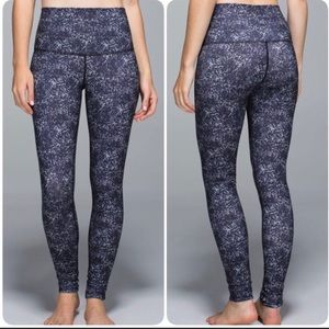 Lululemon full length winder unders